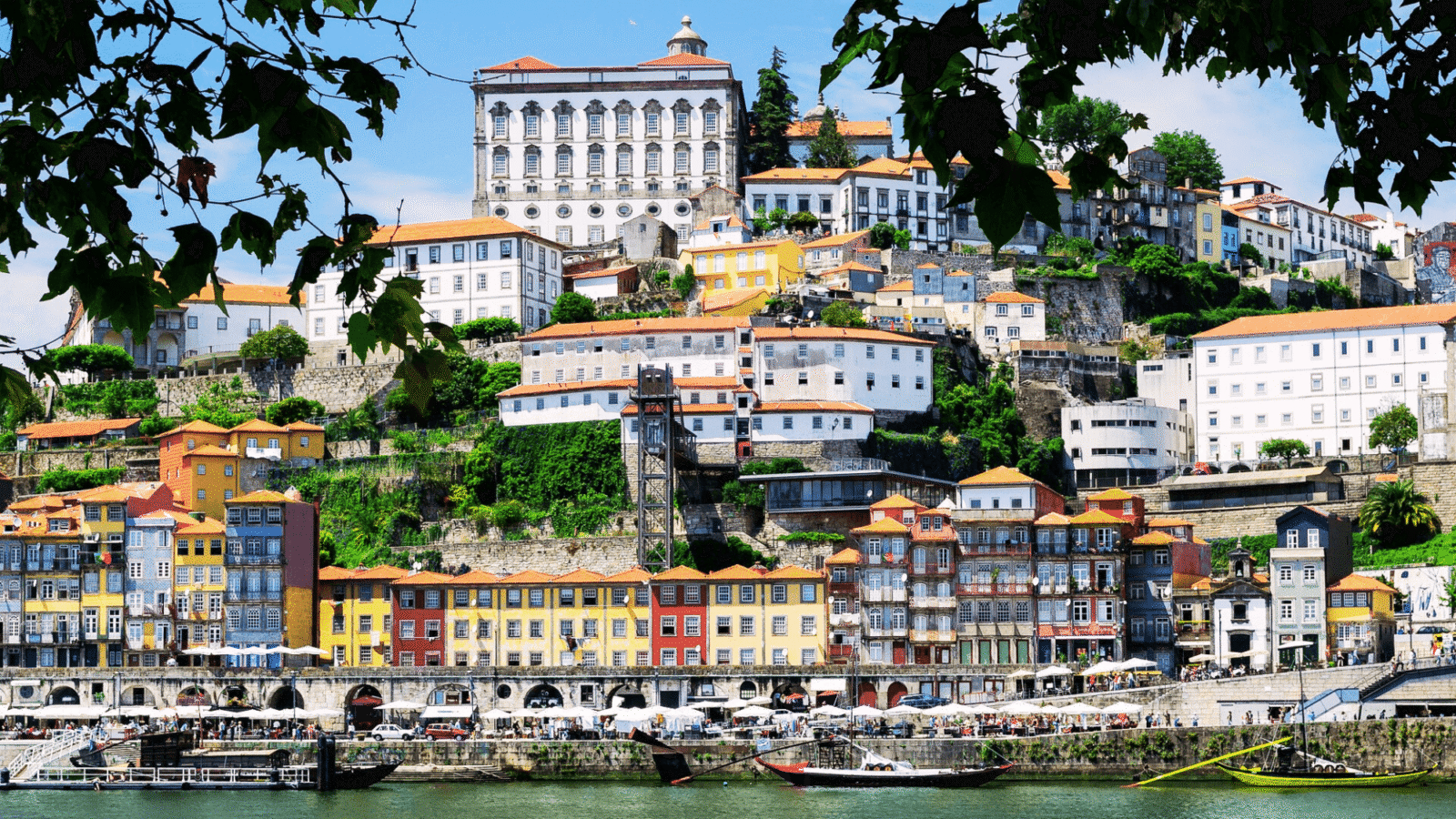 Porto e30d4a26cc